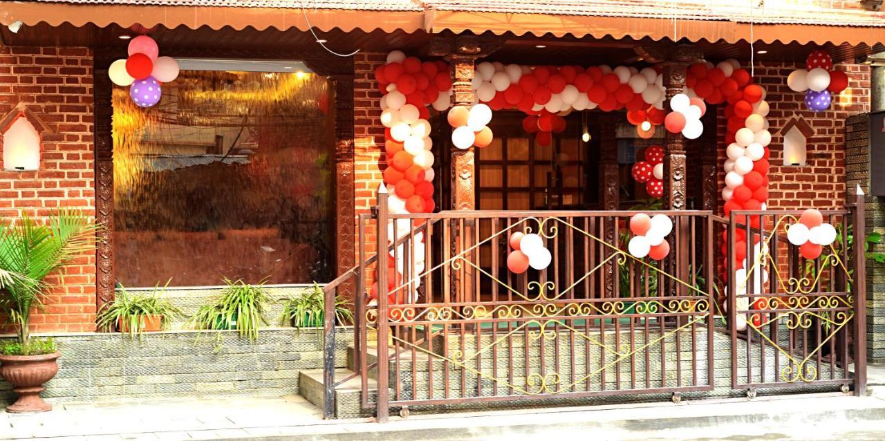 Hotel Thamel Park Kathmandu Exterior photo